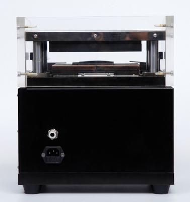 Compact Precision Pneumatic Die Cutter Dengan Sepasang Mesin Pemotong Elektroda Mati Untuk Penelitian Baterai Kantong Gn-S100p
